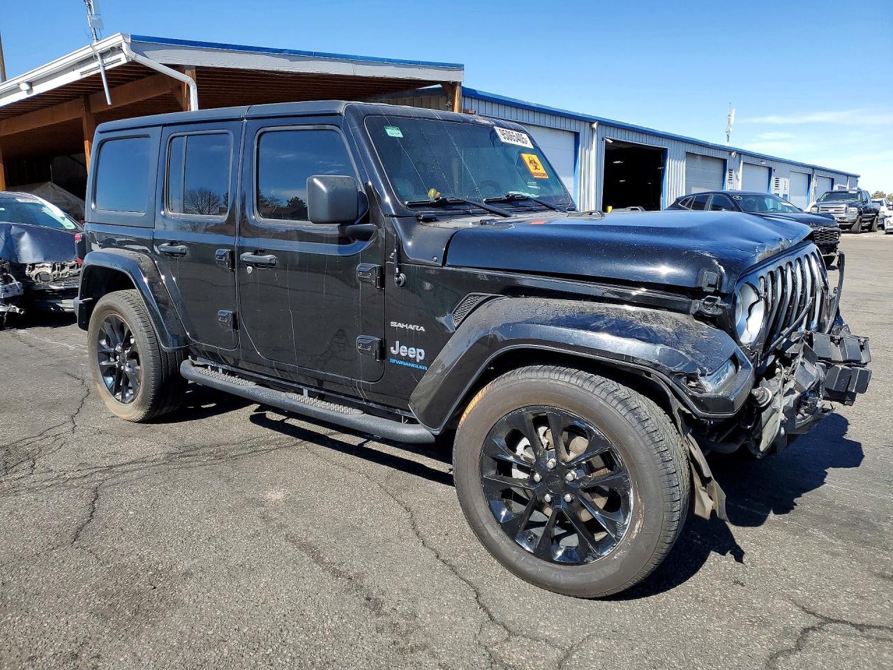 2023 Jeep Wrangler Sahara 4Xe - zdjęcie 4