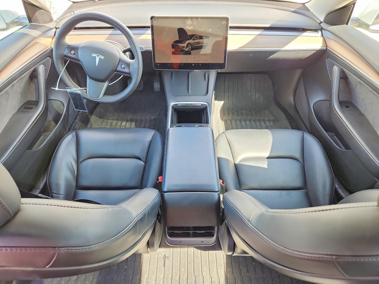 2022 Tesla Model 3 - zdjęcie 8