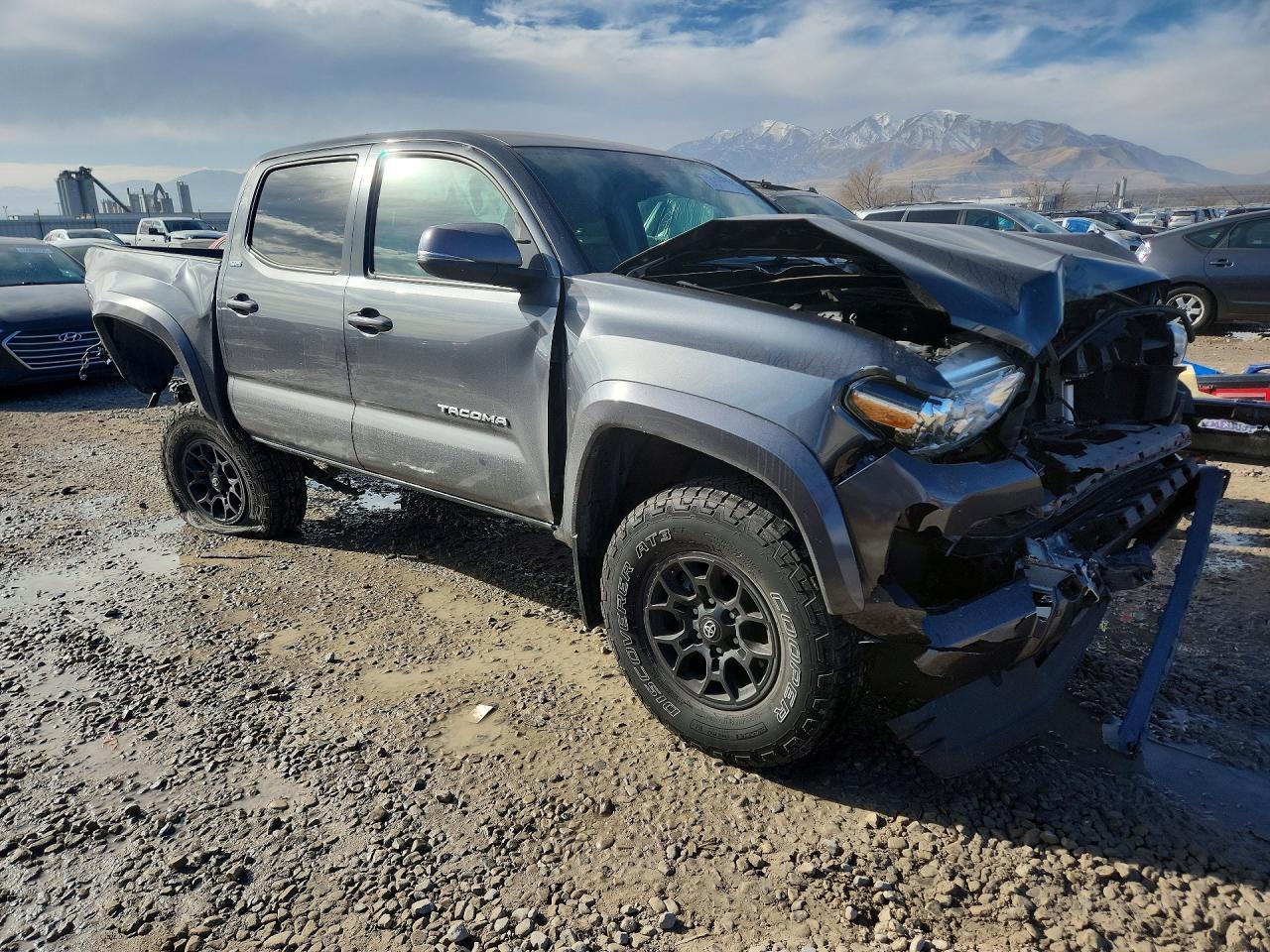 2021 Toyota Tacoma - zdjęcie 4