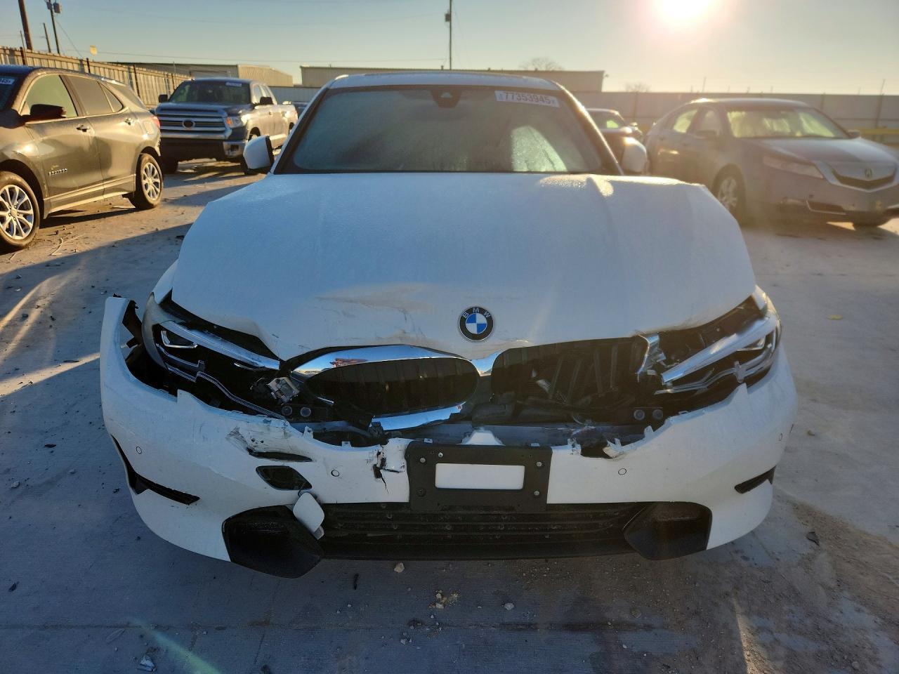 2021 BMW Motorrad 330I - zdjęcie 5