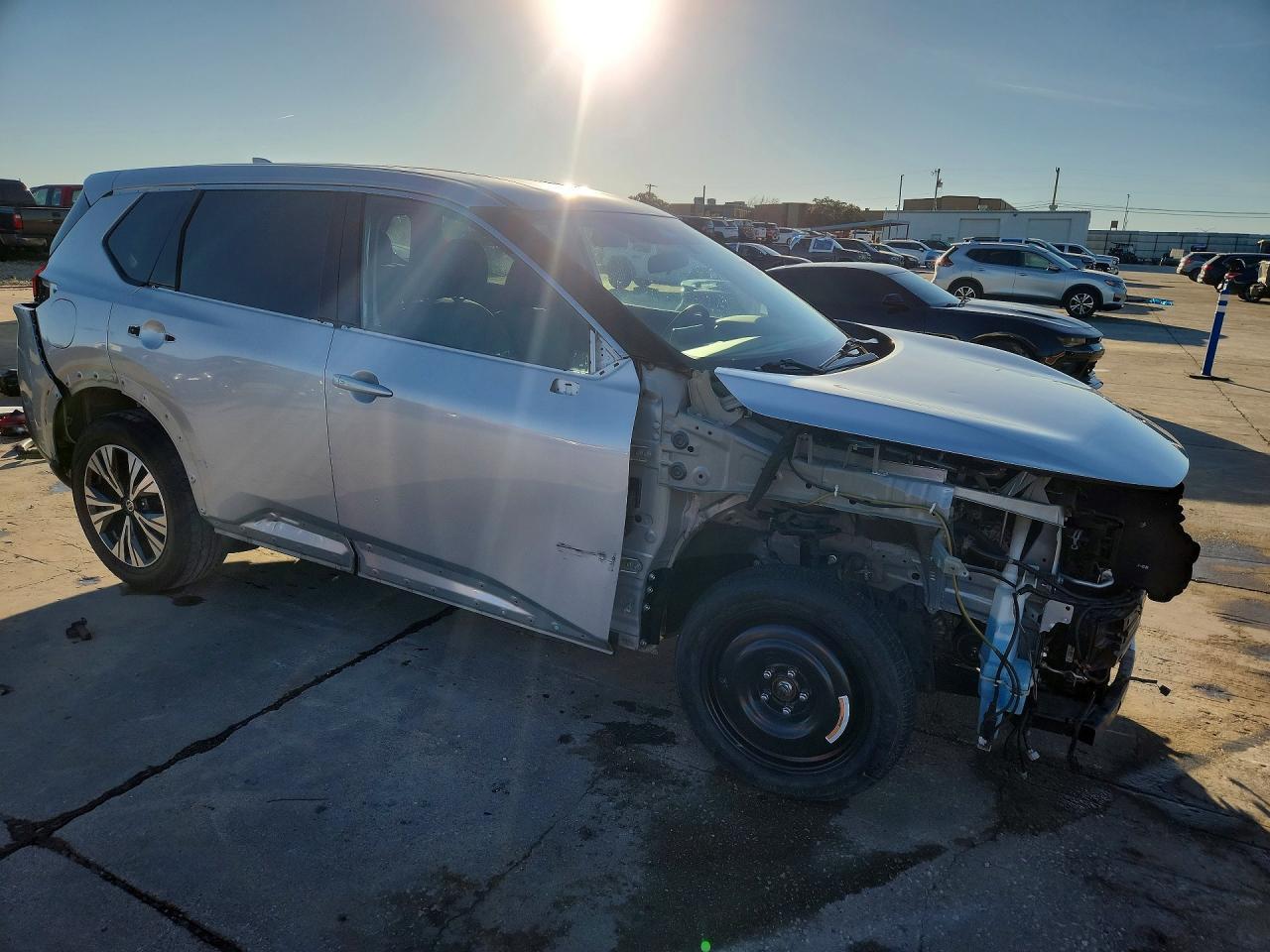 2021 Nissan Rogue Sv - zdjęcie 4