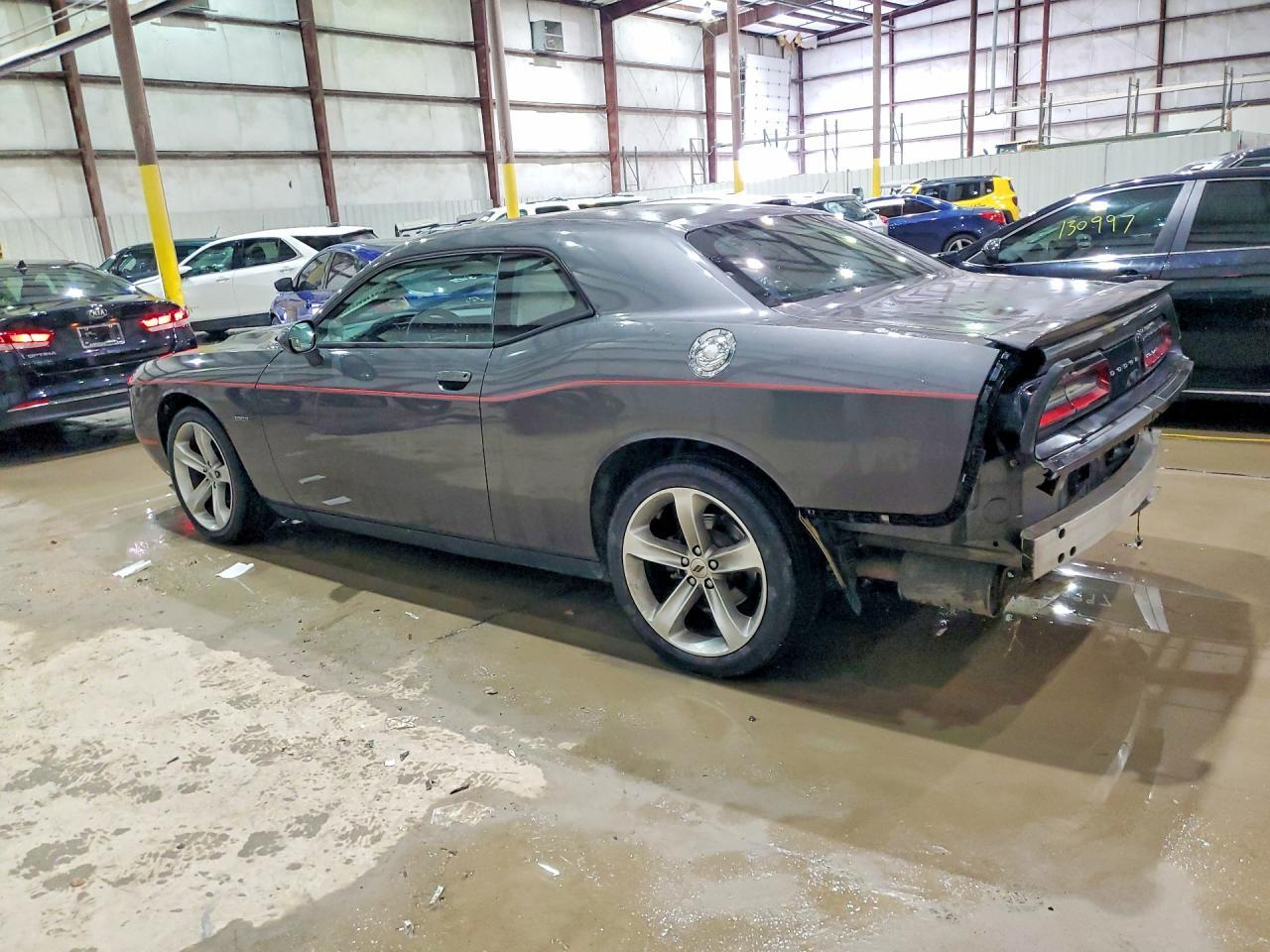 2017 Dodge Challenger R - zdjęcie 2