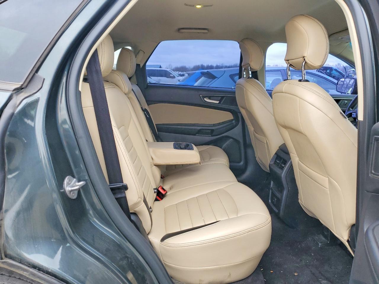 2015 Ford Edge Se - zdjęcie 11