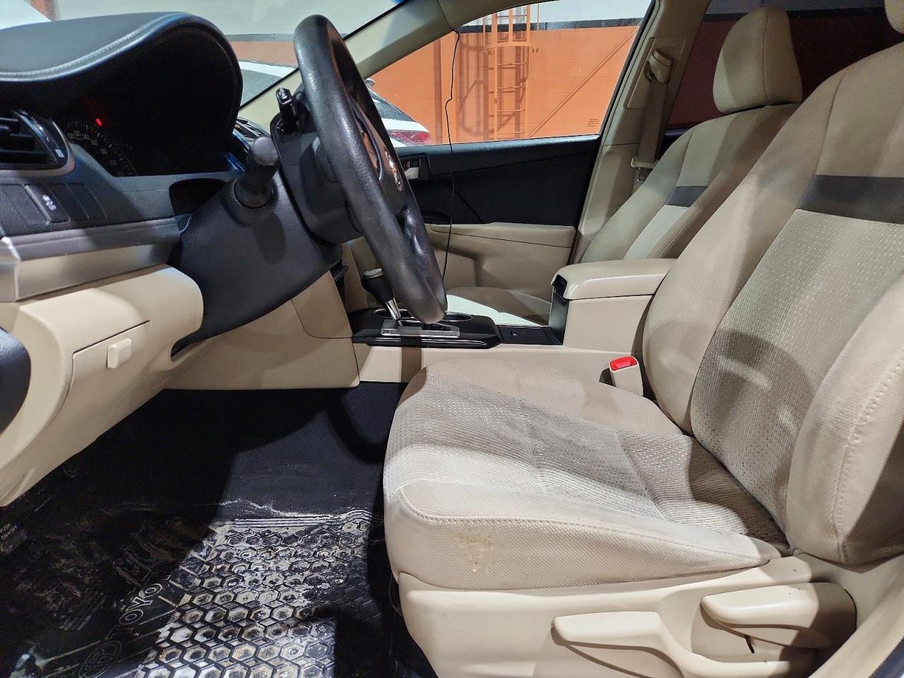 2013 Toyota Camry L - zdjęcie 7