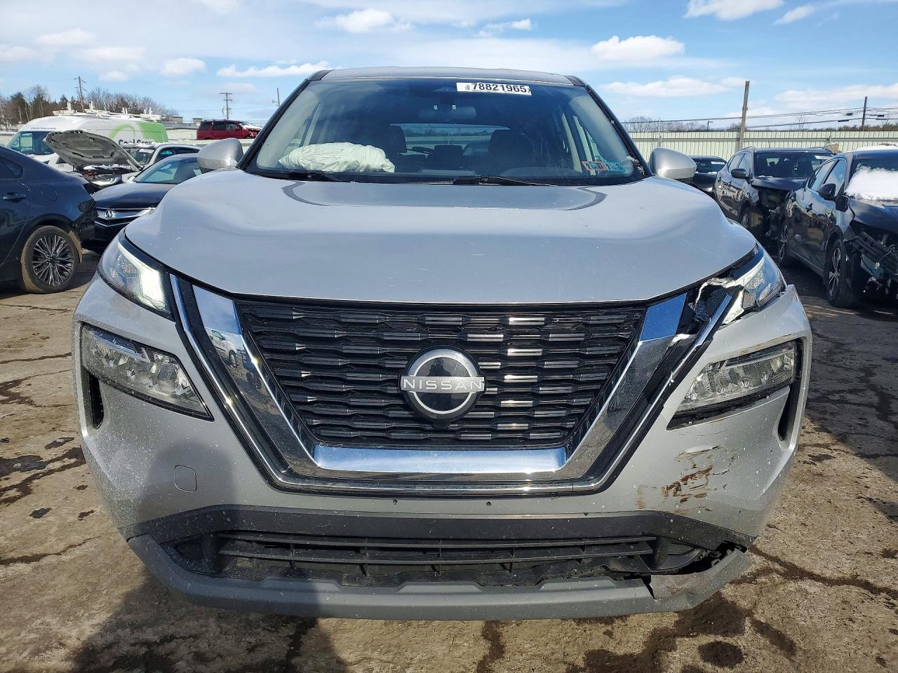 2023 Nissan Rogue Sv - zdjęcie 5