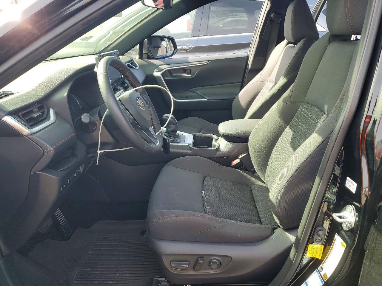 2022 Toyota Rav4 Prime Se - zdjęcie 7