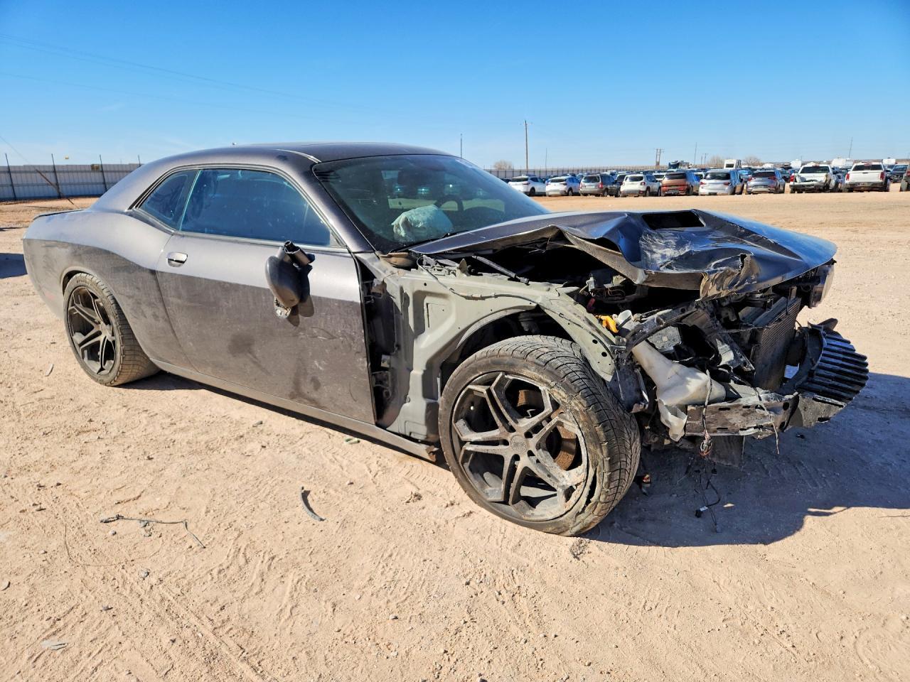 2016 Dodge Challenger R/T - zdjęcie 4