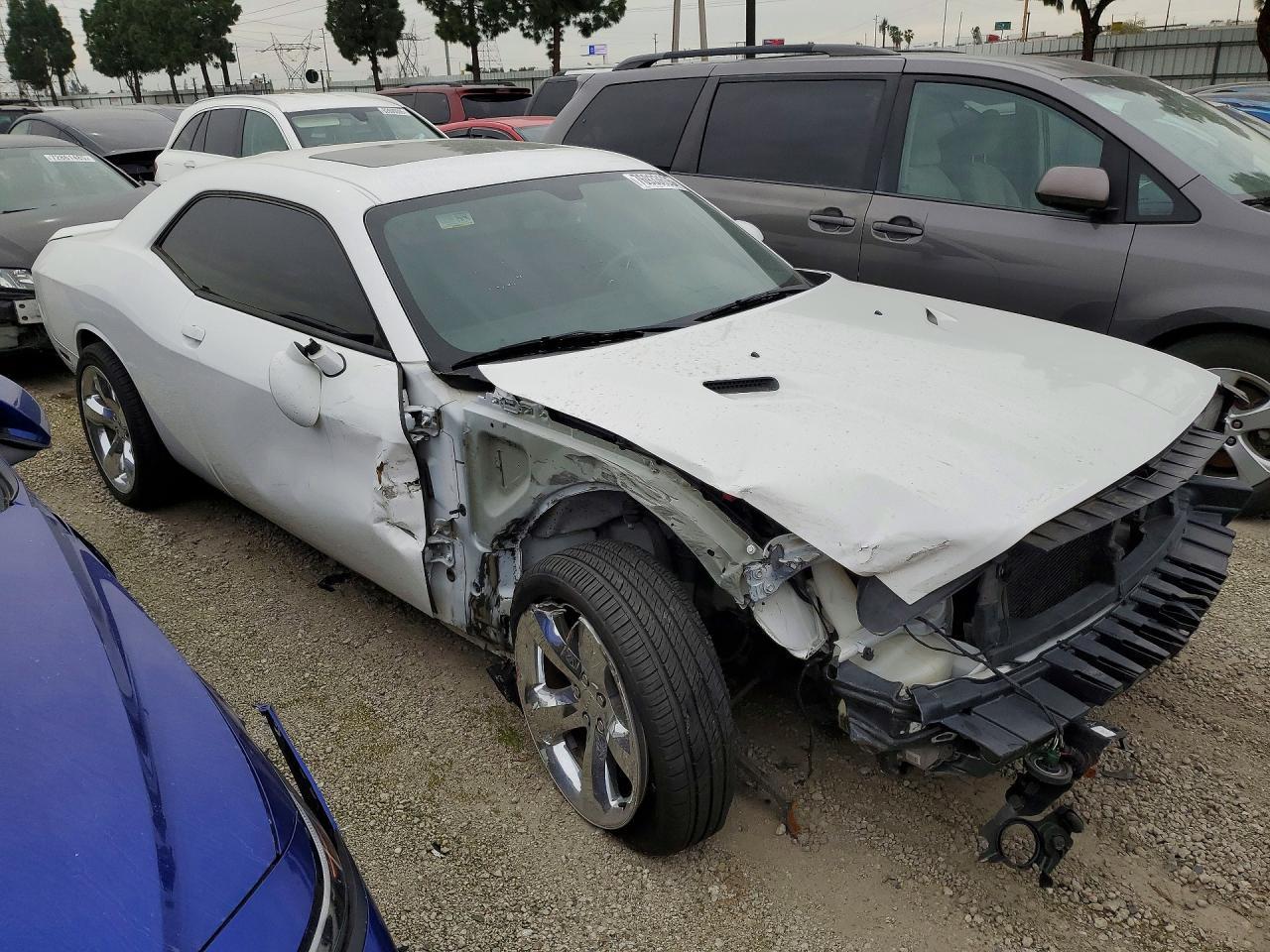 2014 Dodge Challenger Sxt - zdjęcie 4