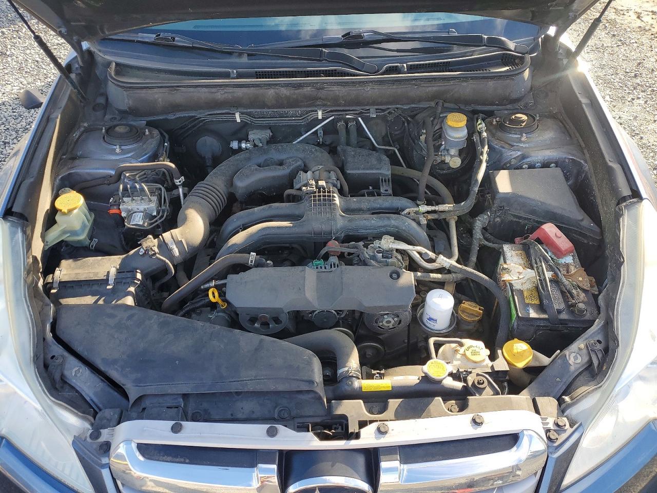 2014 Subaru Outback 2.5I - zdjęcie 12