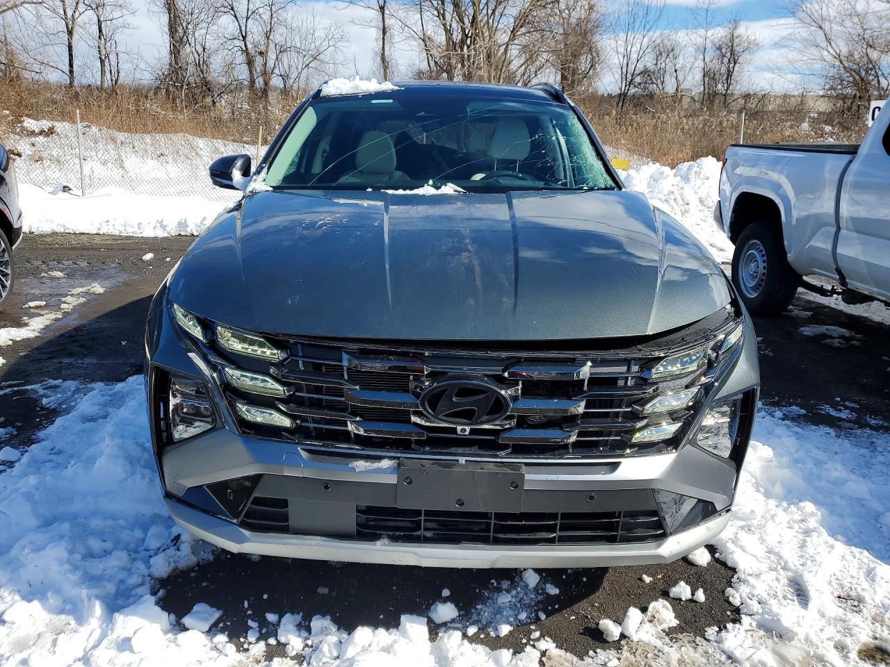 2025 Hyundai Tucson Hybrid Limited - zdjęcie 5
