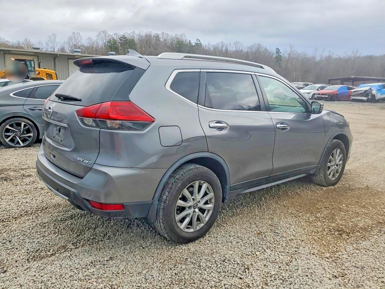 2019 Nissan Rogue Sv - zdjęcie 3