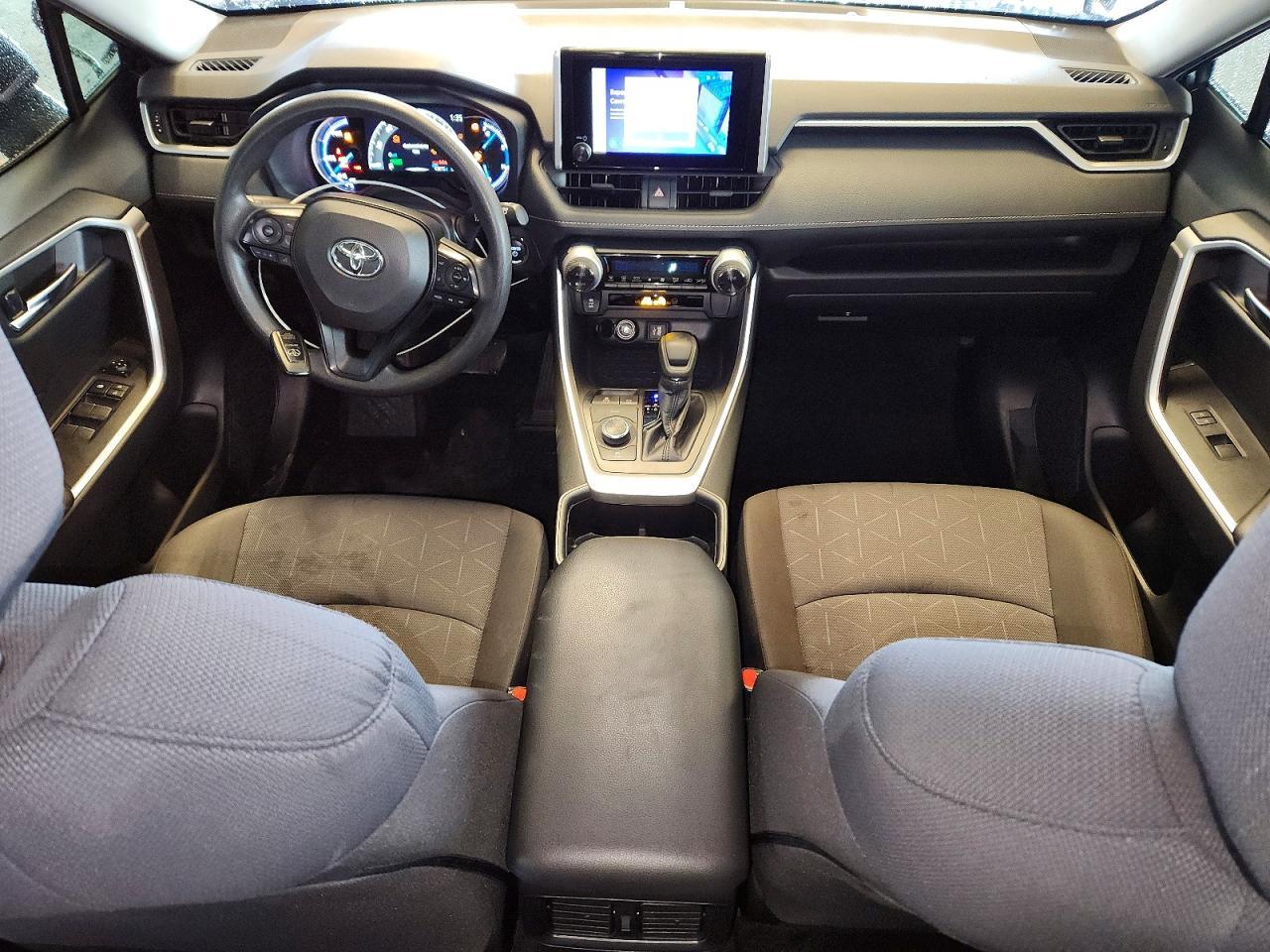 2024 Toyota Rav4 Xle - zdjęcie 8