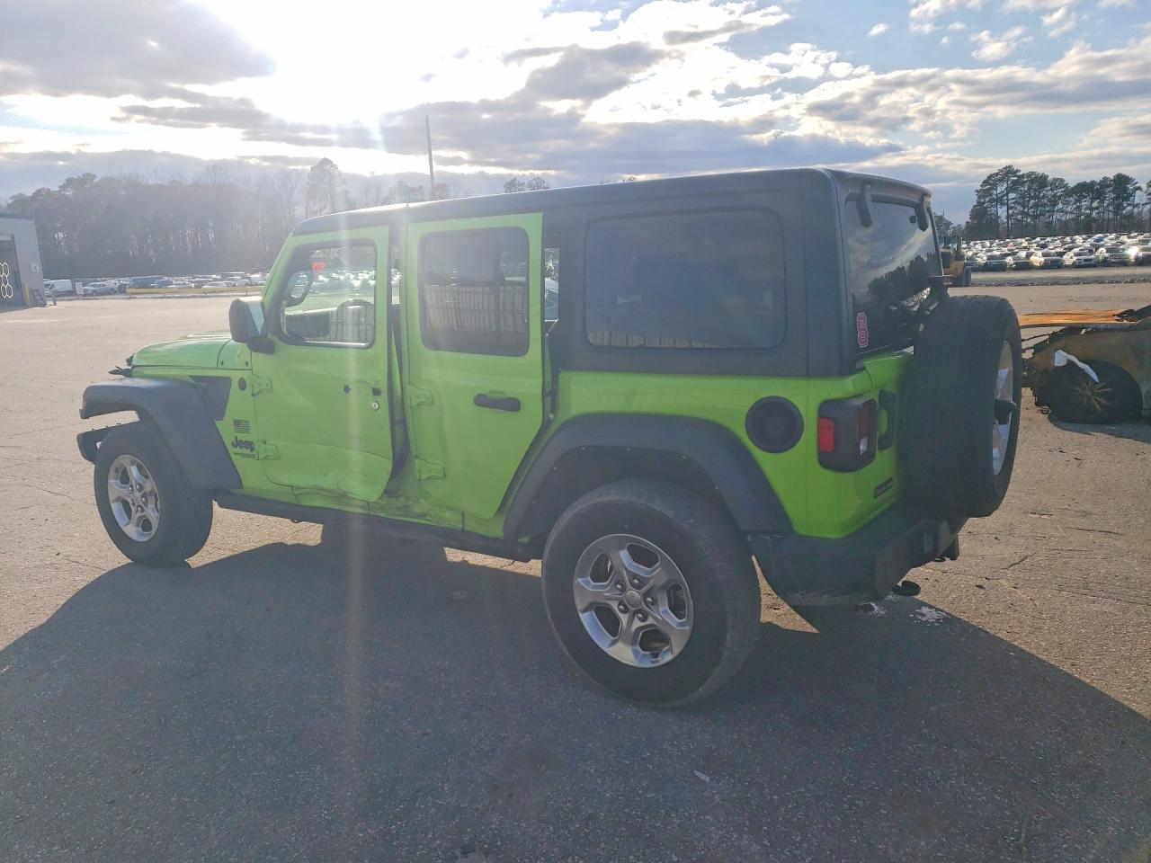 2021 Jeep Wrangler Unlimited Sport - zdjęcie 2