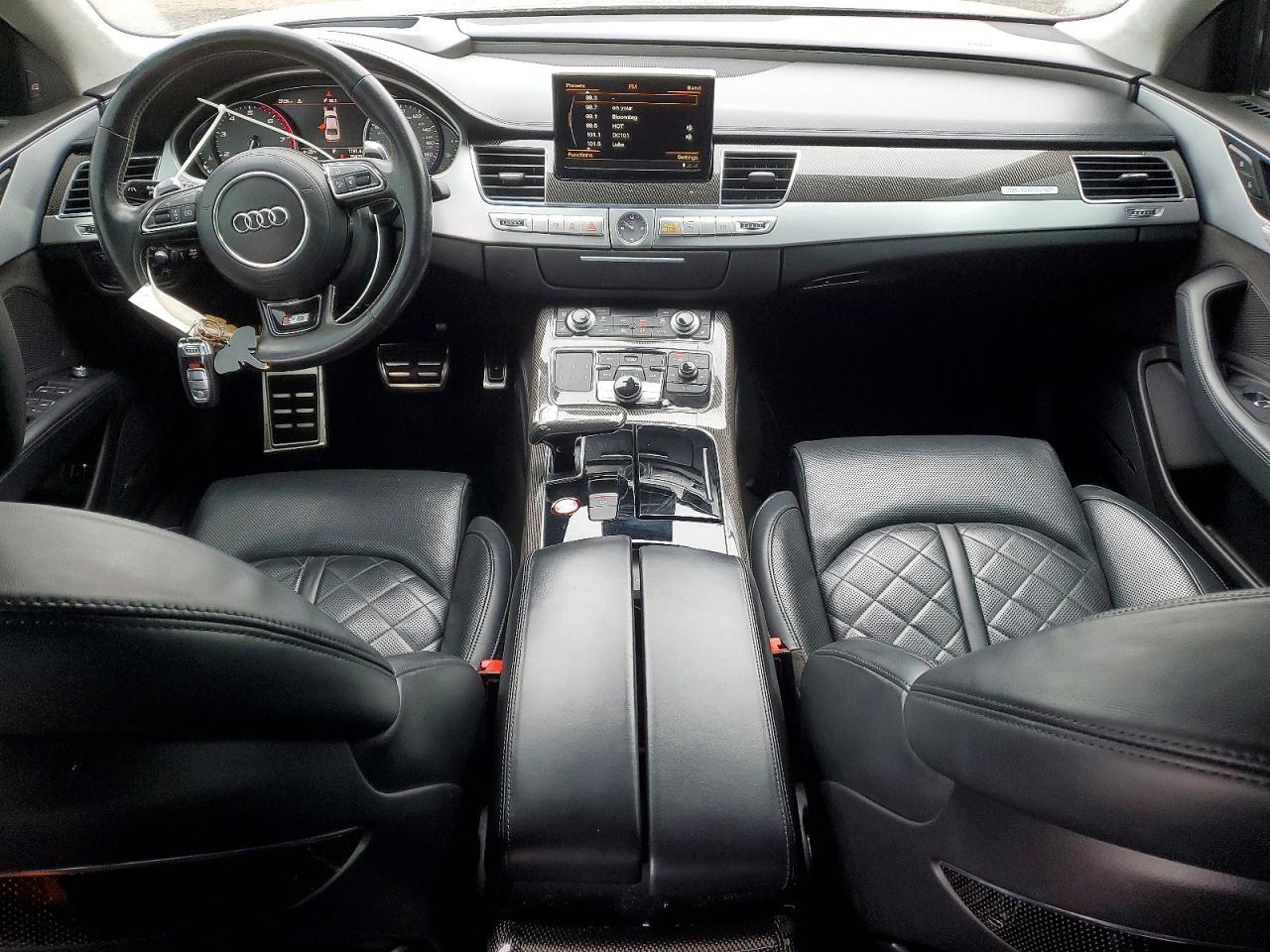 2015 Audi S8 Quattro - zdjęcie 8