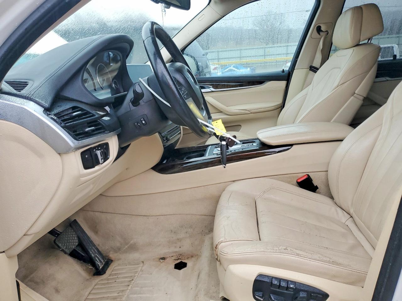 2015 BMW X5 xDrive50I - zdjęcie 7