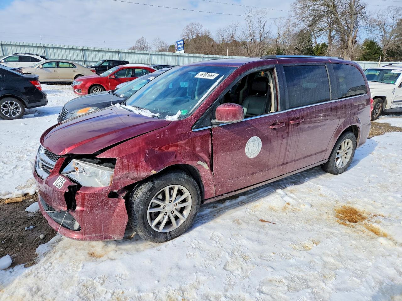 2019 Dodge Grand Caravan Sxt - zdjęcie główne