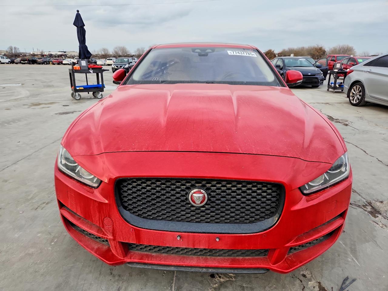 2018 Jaguar Xe Prestige 2Wd 25T 4C 4D Sedan - zdjęcie 5