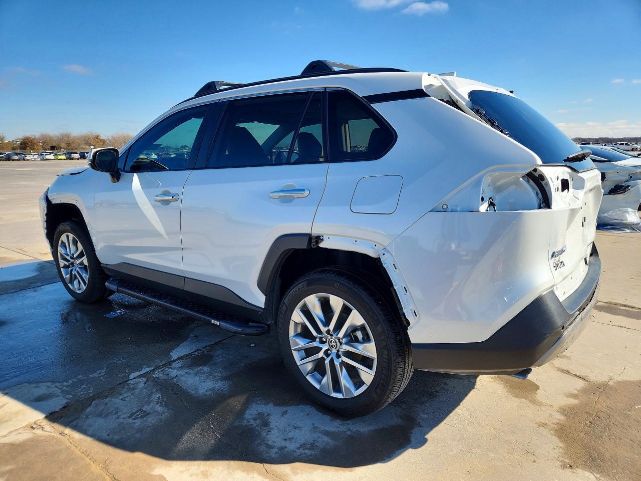 2023 Toyota Rav4 Limited - zdjęcie 2