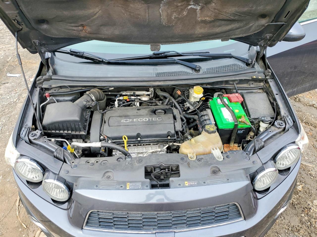 2013 Chevrolet Sonic Lt - zdjęcie 11