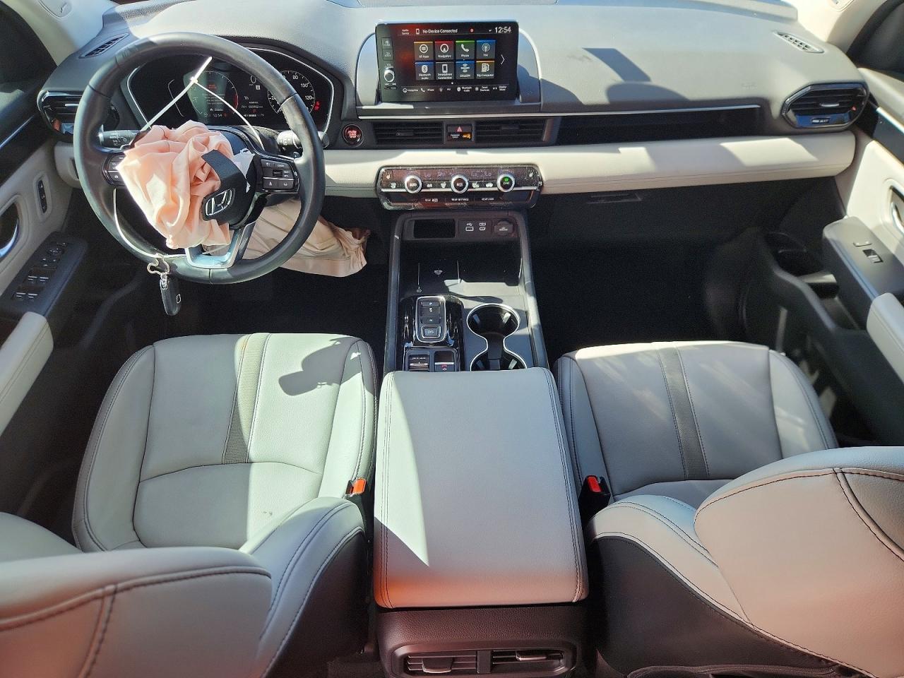 2023 Honda Pilot Touring - zdjęcie 8