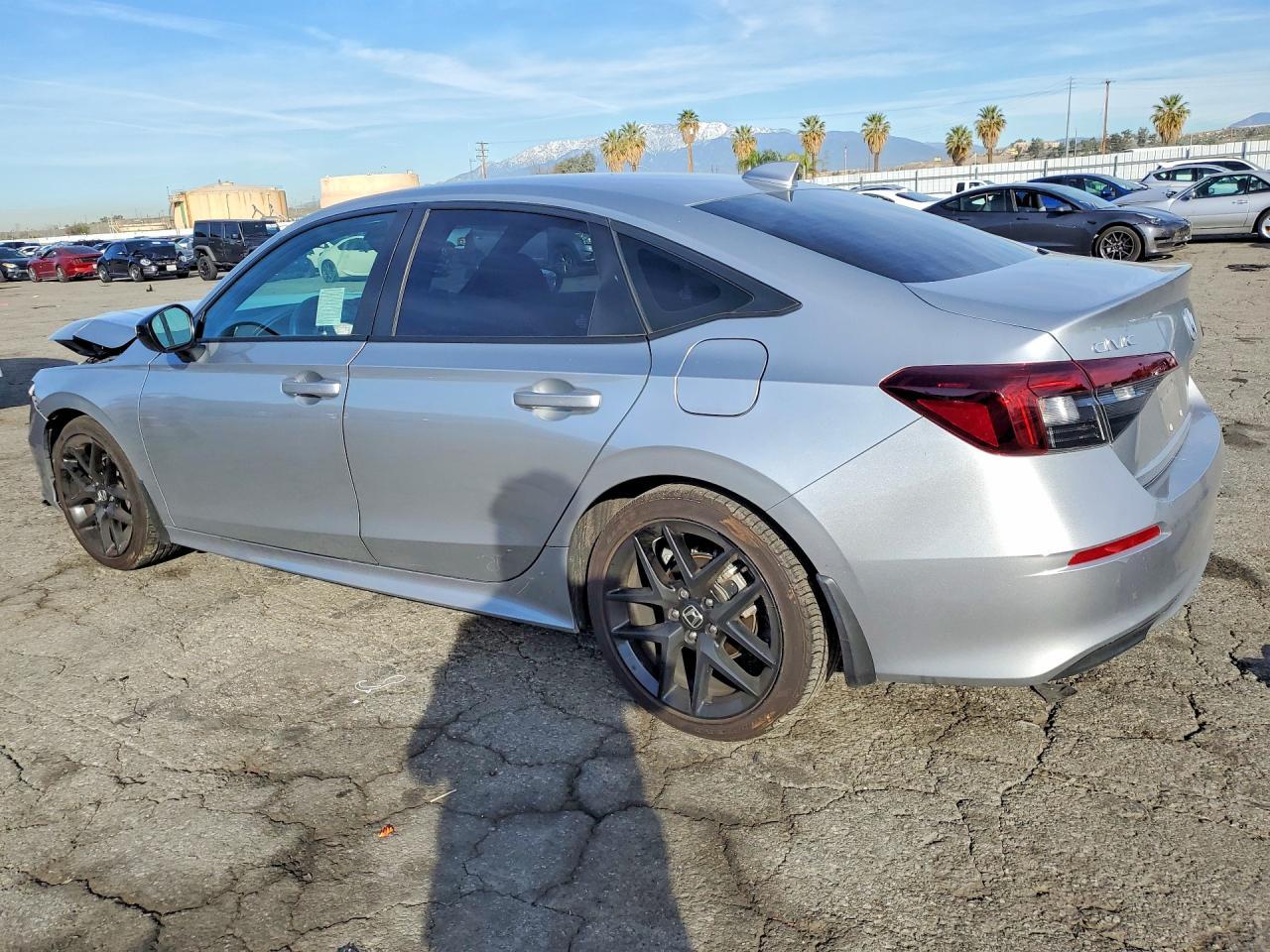 2025 Honda Civic Sport - zdjęcie 2