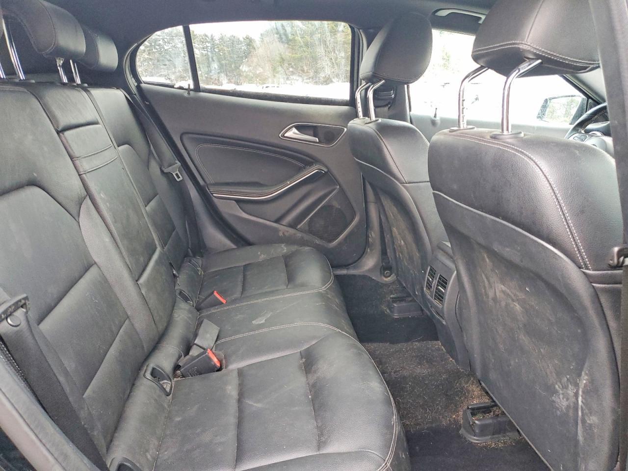 2017 Mercedes-Benz Gla 250 4Matic - zdjęcie 11