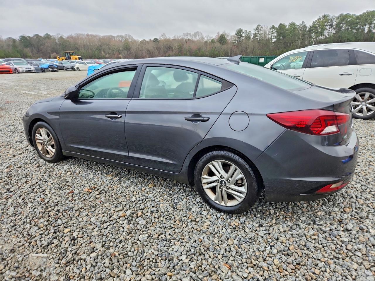 2020 Hyundai Elantra Sel - zdjęcie 2