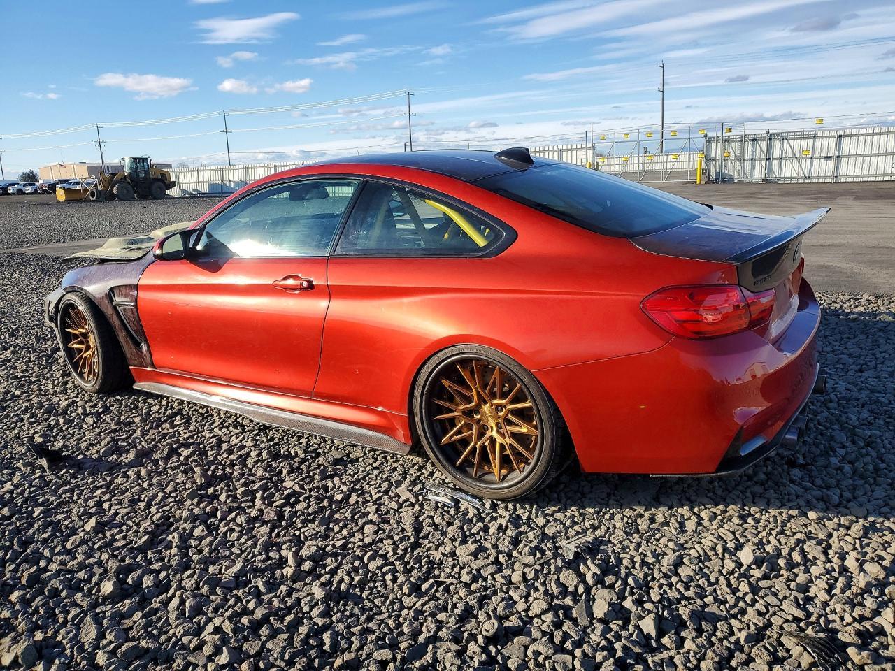 2015 BMW M4 - zdjęcie 2