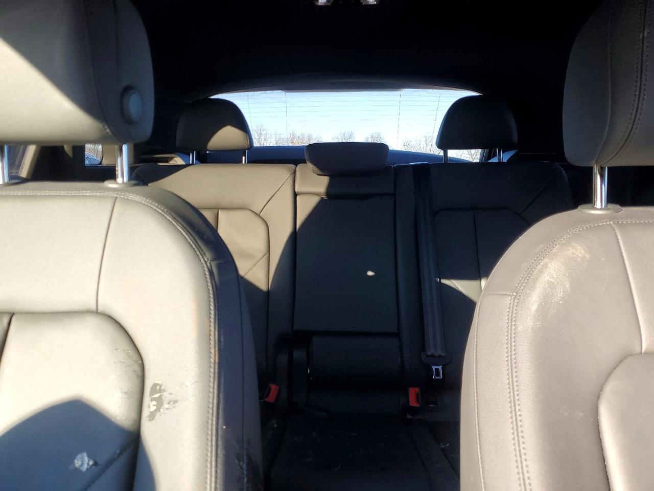 2024 Audi Q3 Premium Plus S Line 45 - zdjęcie 10