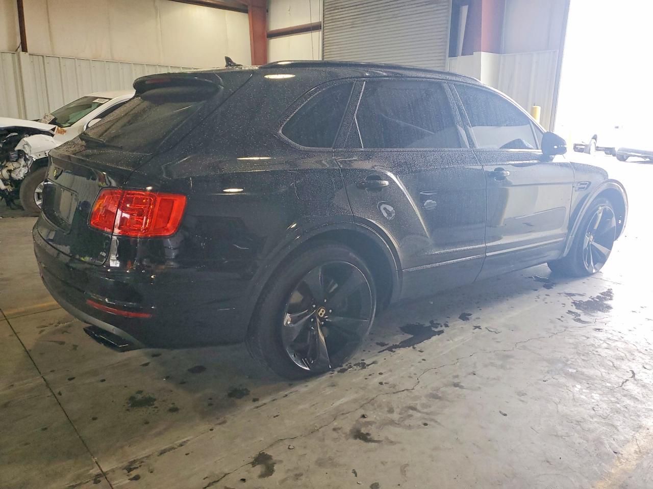 2020 Bentley Bentayga - zdjęcie 3