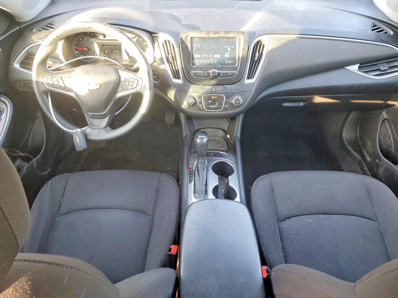 2018 Chevrolet Malibu Ls - zdjęcie 8