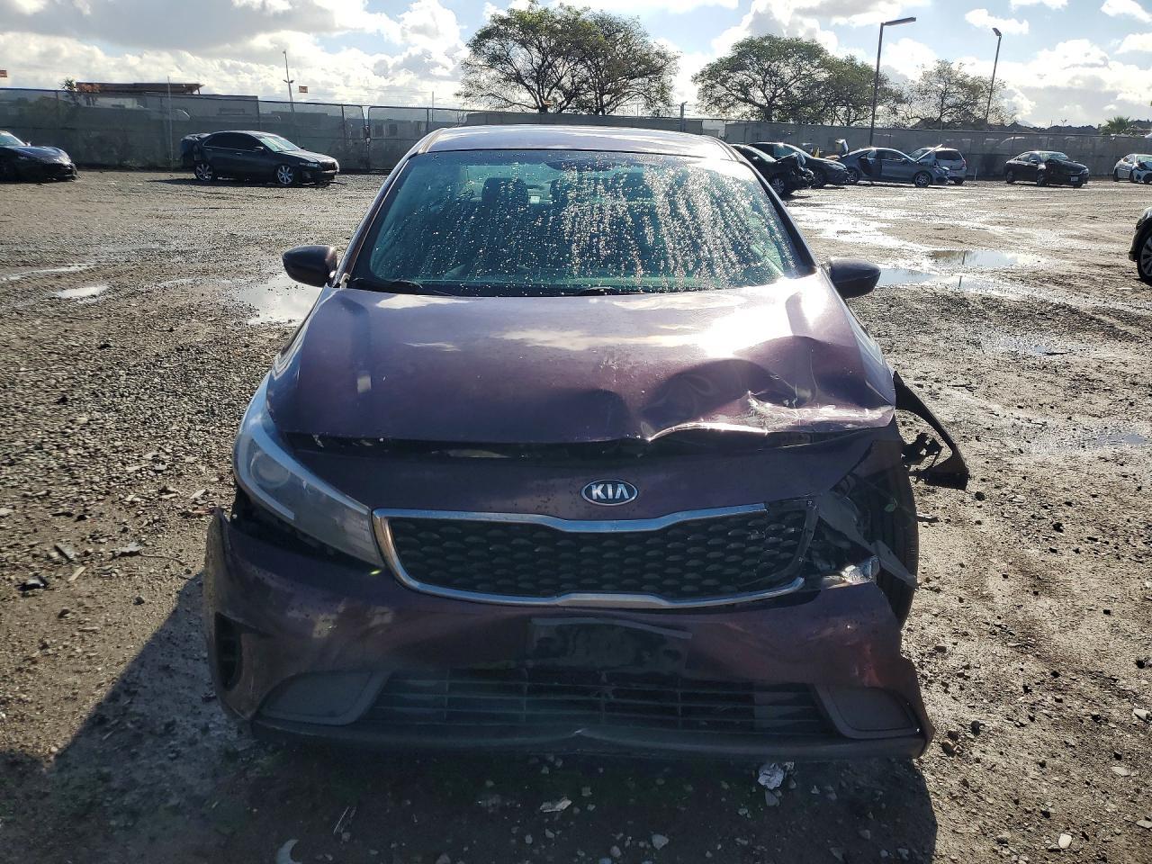 2017 Kia Forte Lx - zdjęcie 5