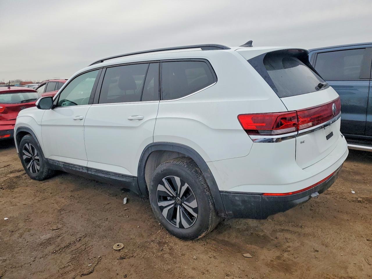 2024 Volkswagen Atlas Se - zdjęcie 2
