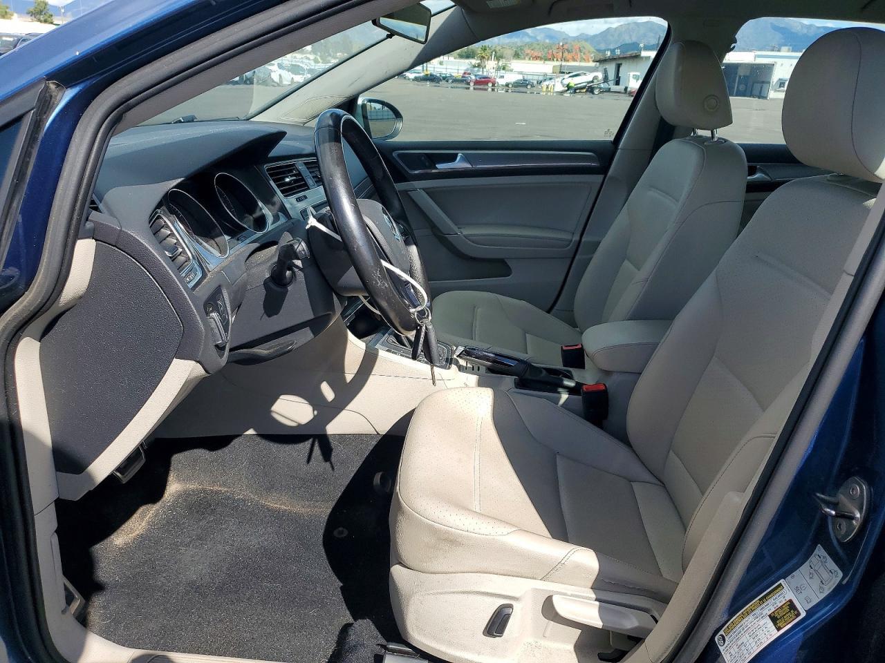 2017 Volkswagen Golf Alltrack S - zdjęcie 7