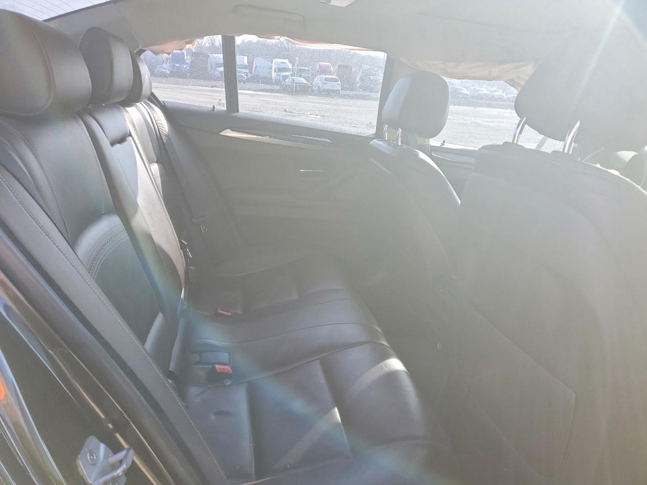 2014 BMW 528 I - zdjęcie 10