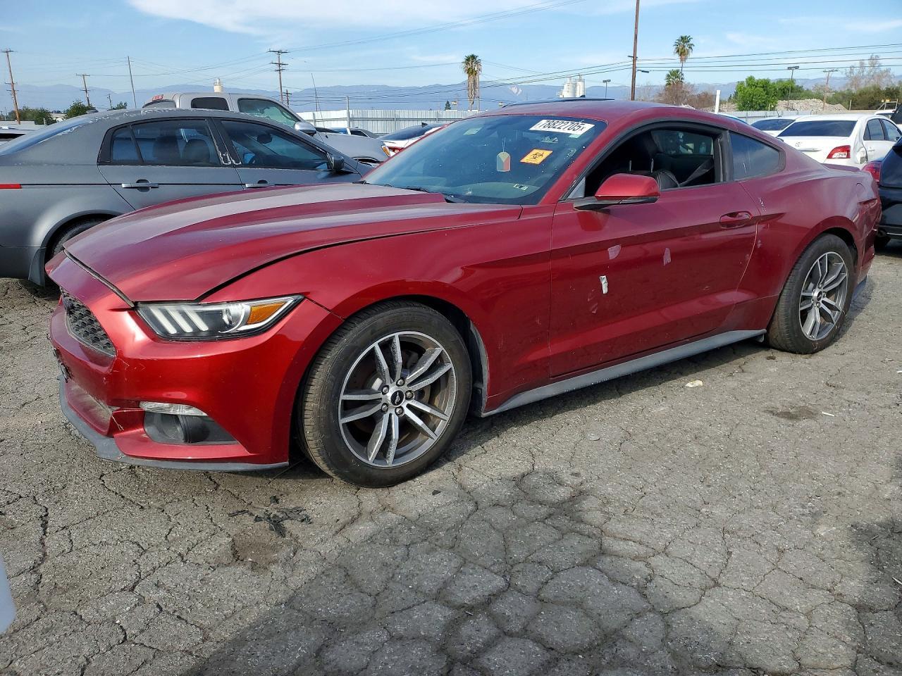 2016 Ford Mustang - zdjęcie główne