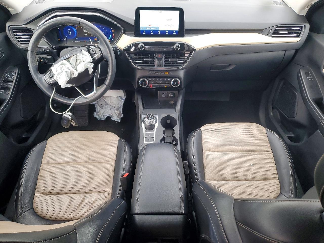 2022 Ford Escape Titanium - zdjęcie 8