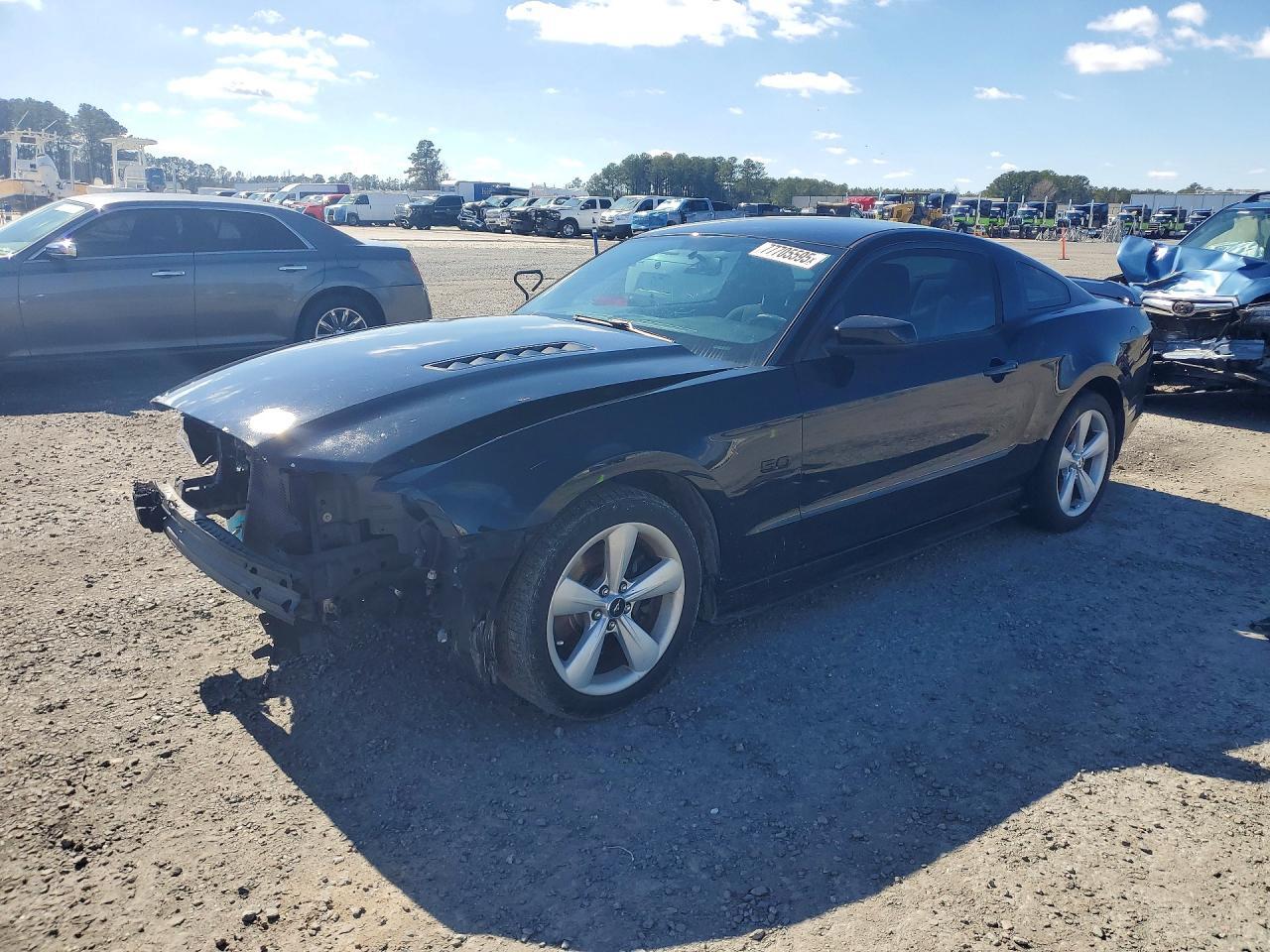 Ford Mustang - zdjęcie 1