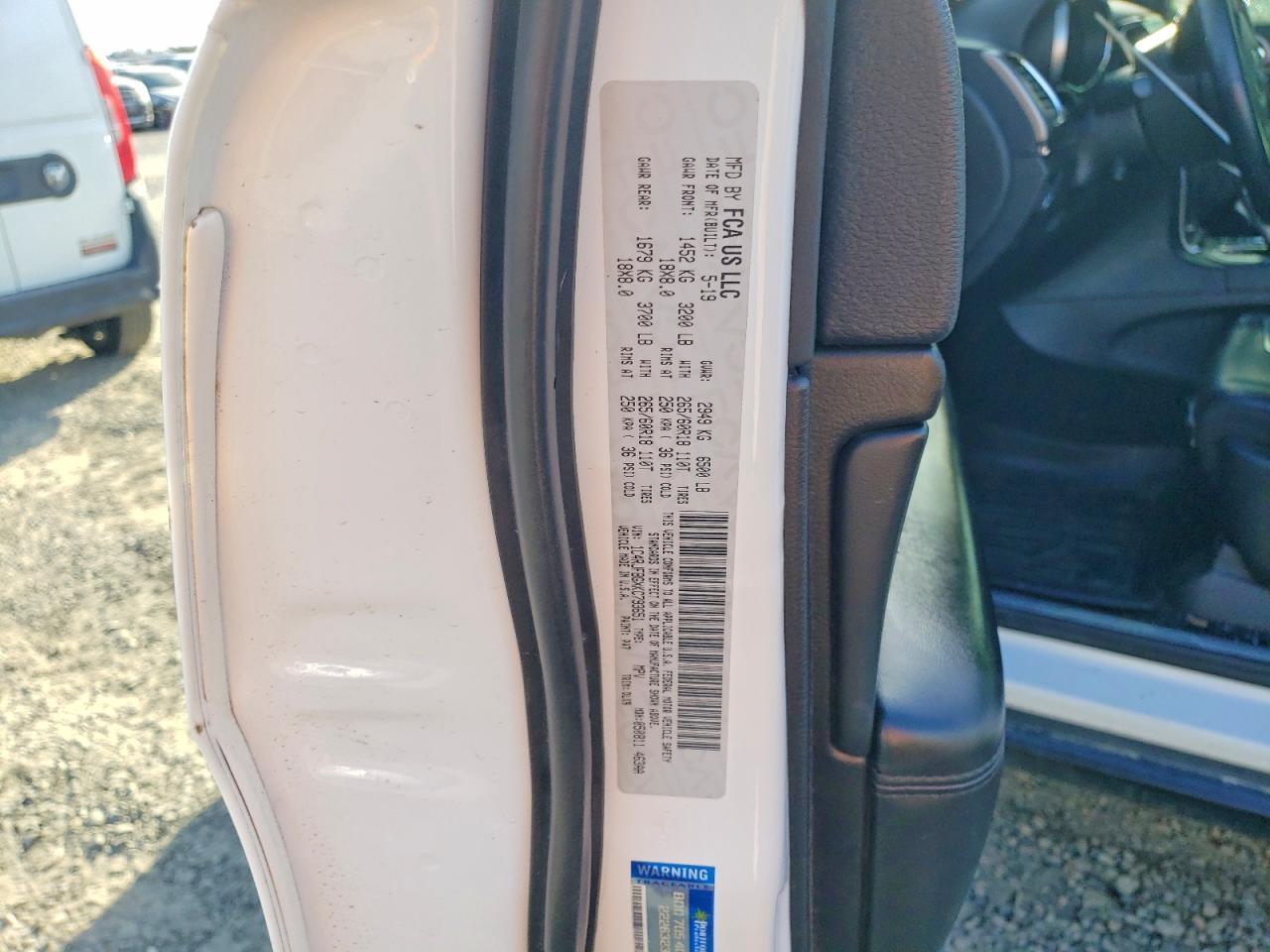 2019 Jeep Grand Cherokee Limited - zdjęcie 13