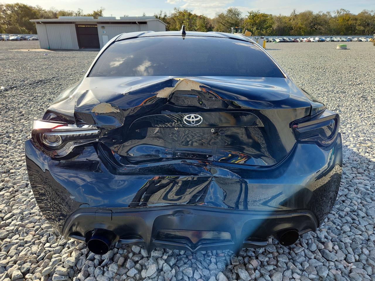 2017 Toyota 86 Base - zdjęcie 6