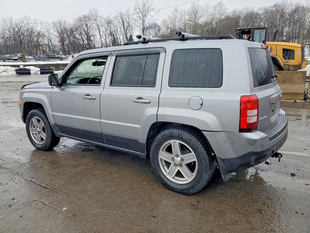 2016 Jeep Patriot Sport - zdjęcie 2