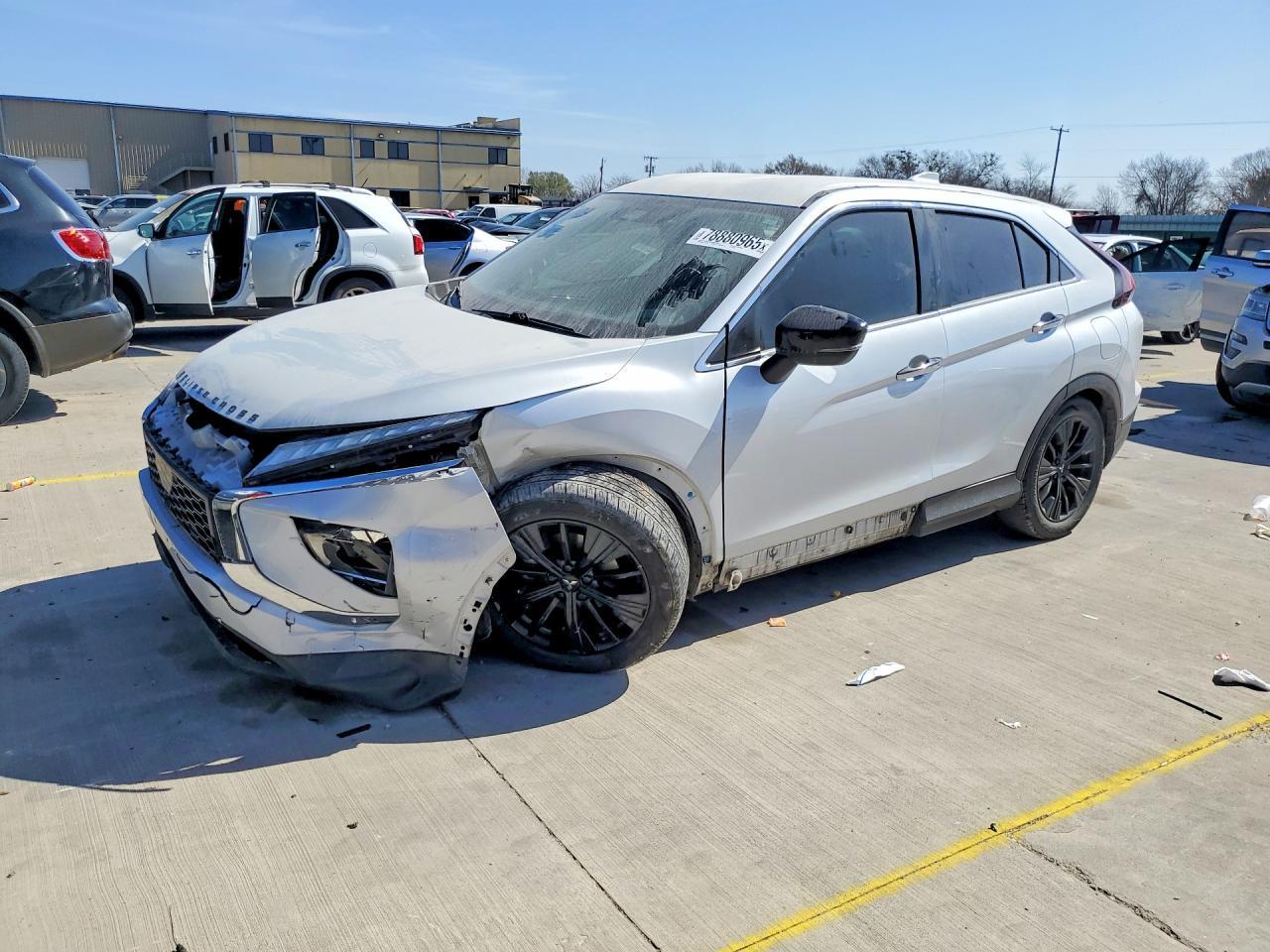 2022 Mitsubishi Eclipse Cross Le - zdjęcie główne