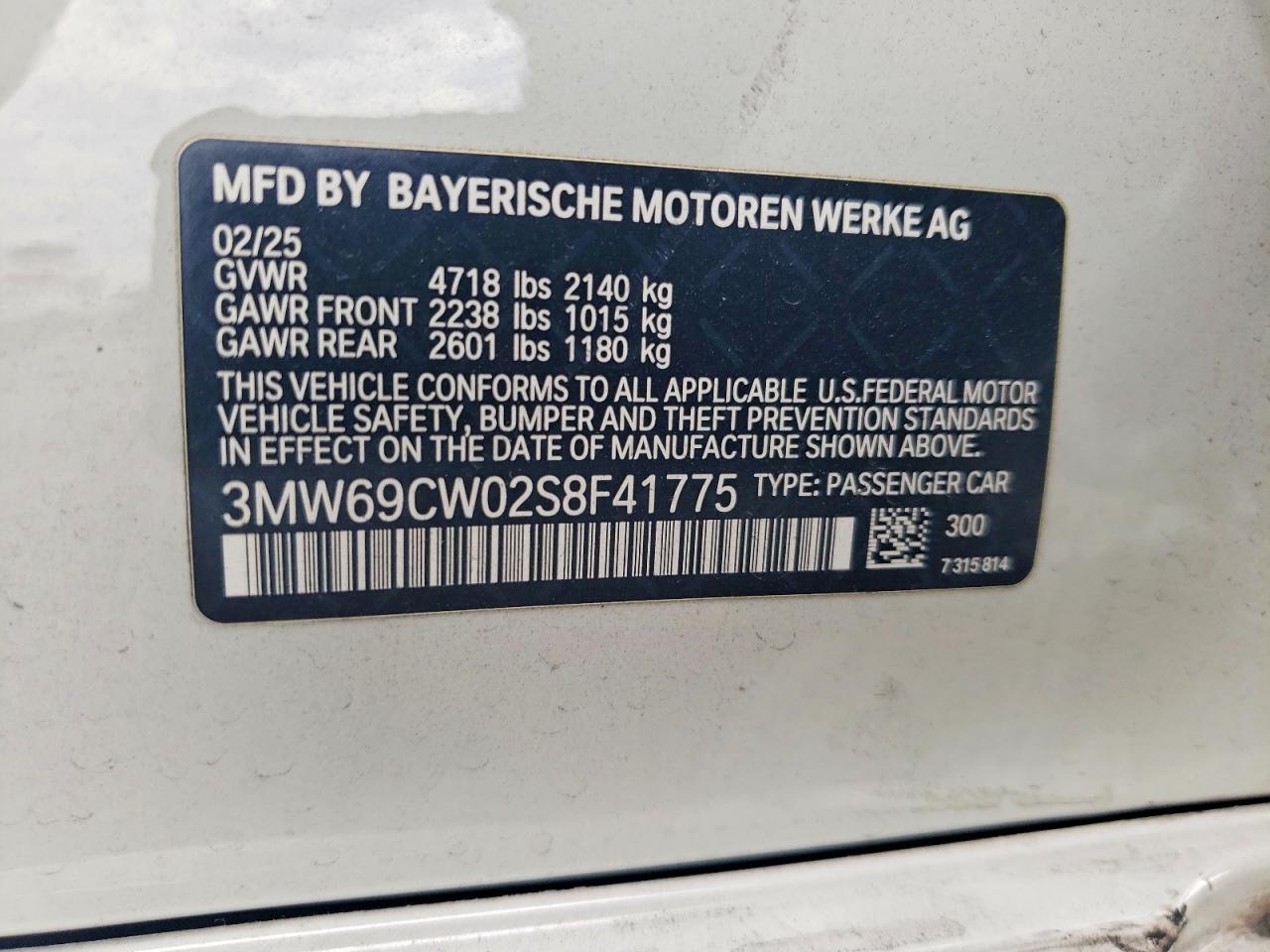 2025 BMW 330I - zdjęcie 13