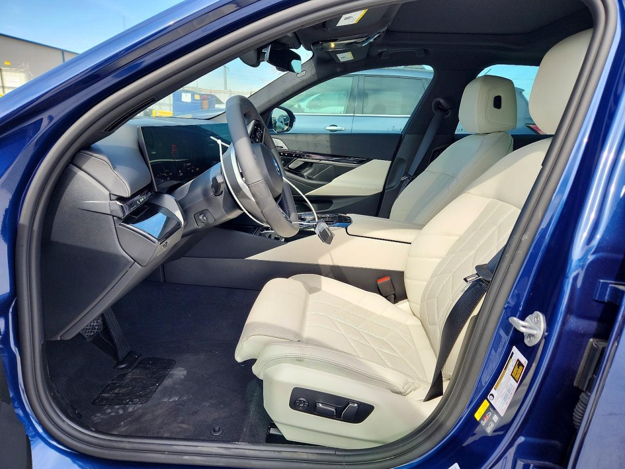 2026 BMW I5 xDrive 40 - zdjęcie 7