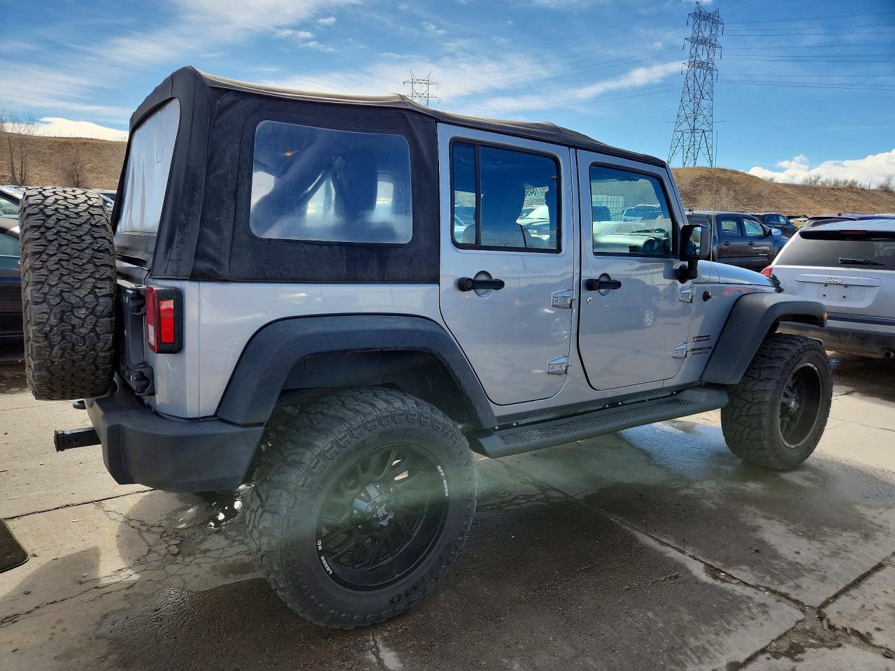 2013 Jeep Wrangler Unlimited Sport - zdjęcie 3