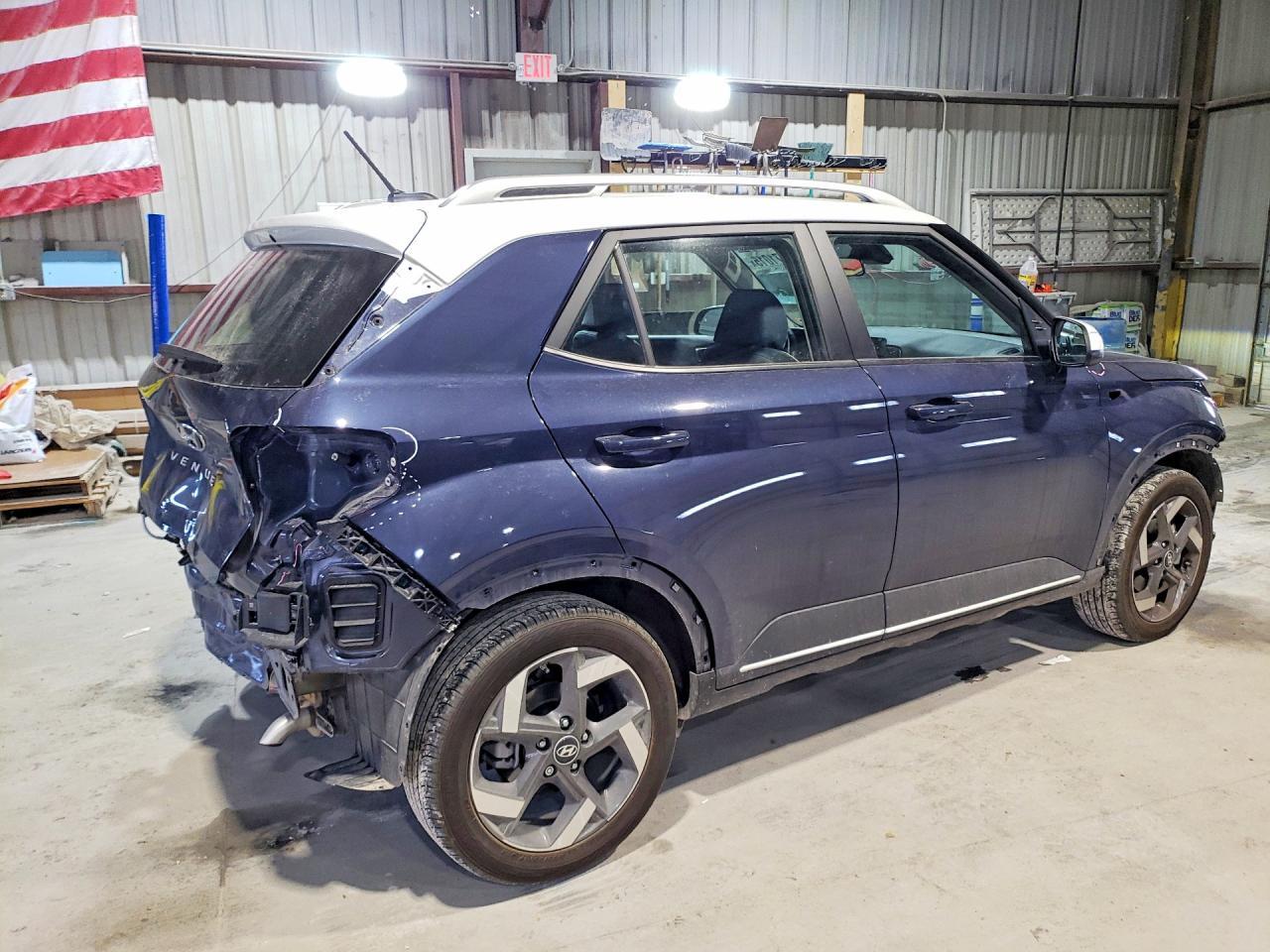 2025 Hyundai Venue Sel - zdjęcie 3