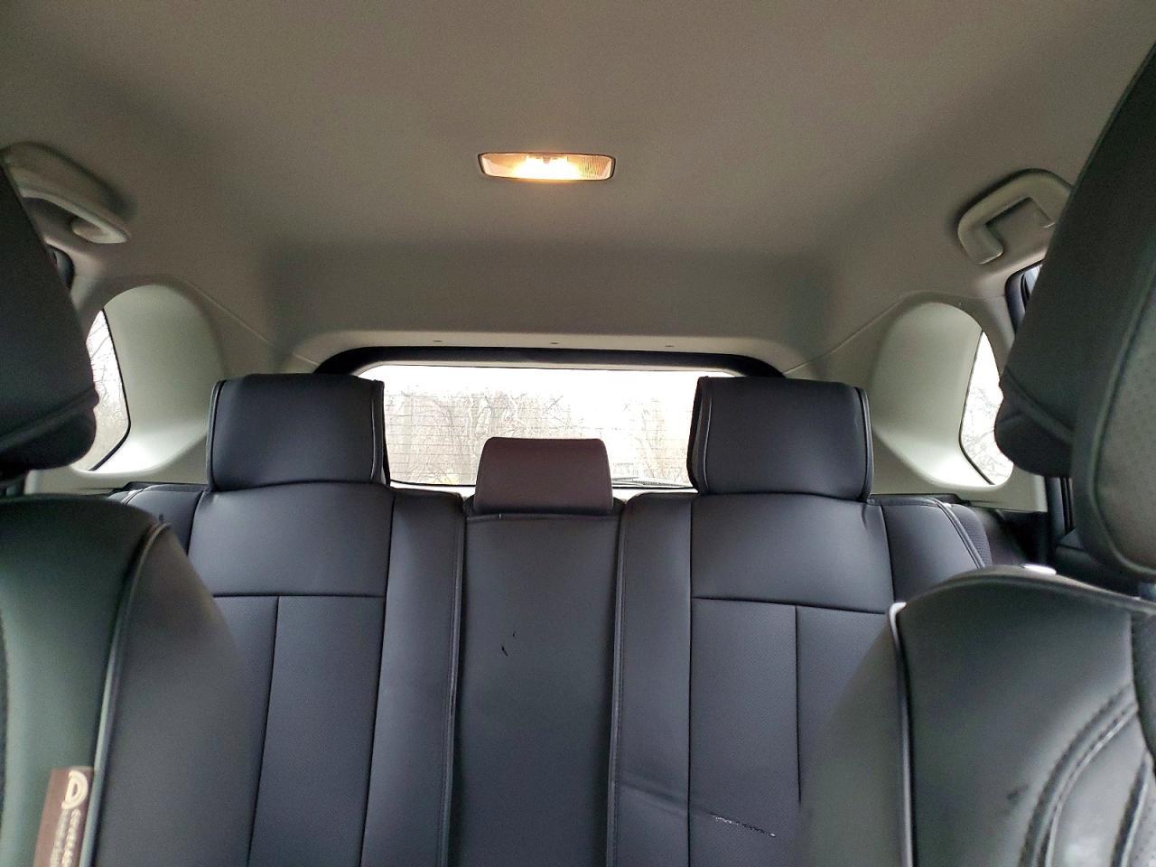 2019 Toyota Rav4 Hybrid Le - zdjęcie 10