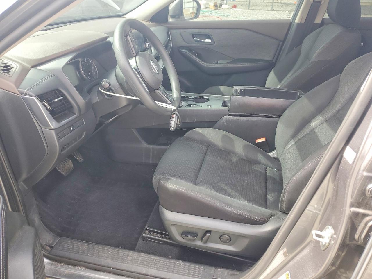 2021 Nissan Rogue Sv - zdjęcie 7