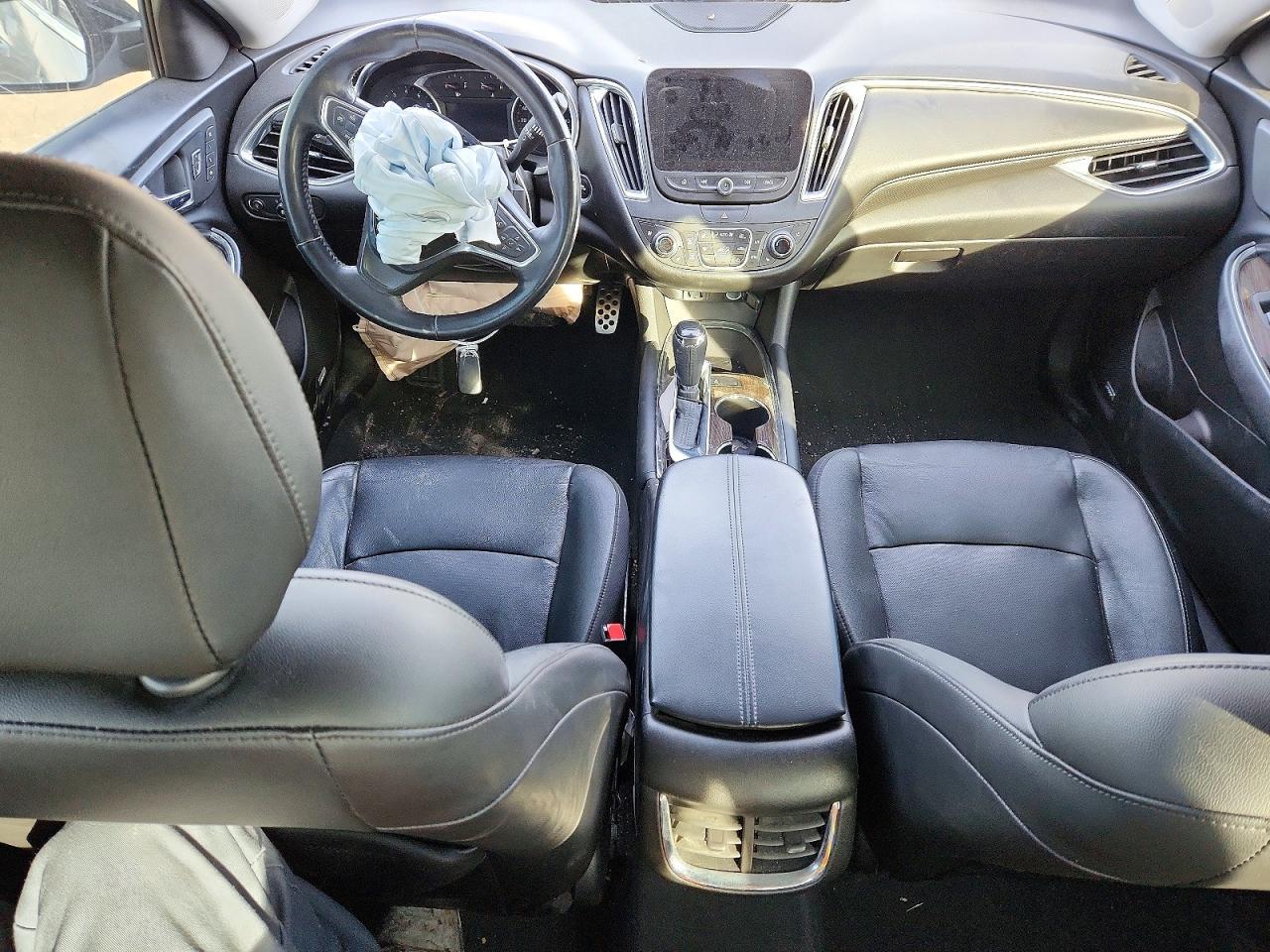 2016 Chevrolet Malibu Premier - zdjęcie 8