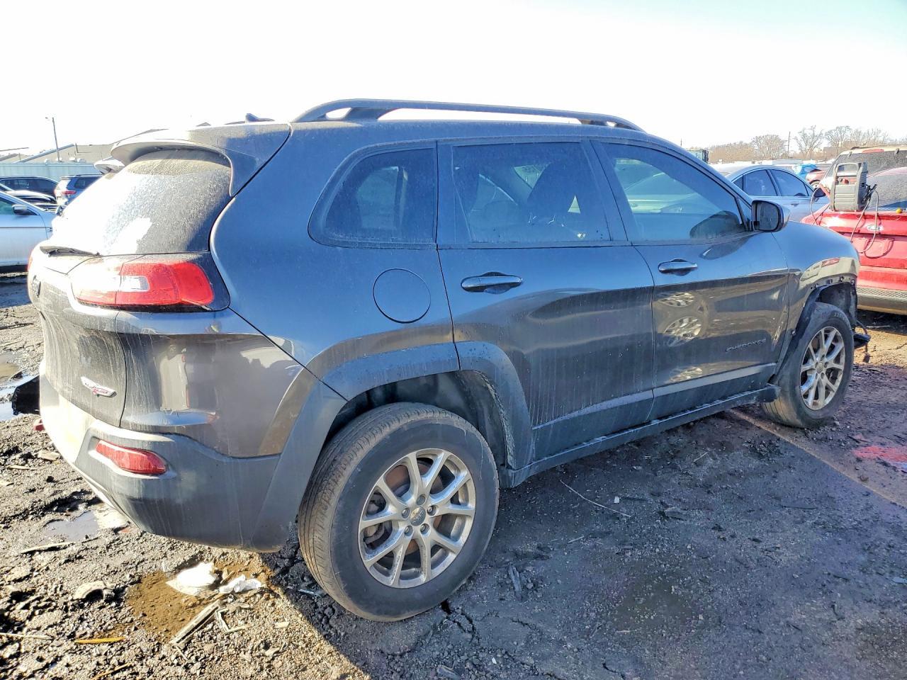 2015 Jeep Cherokee Trailhawk - zdjęcie 3